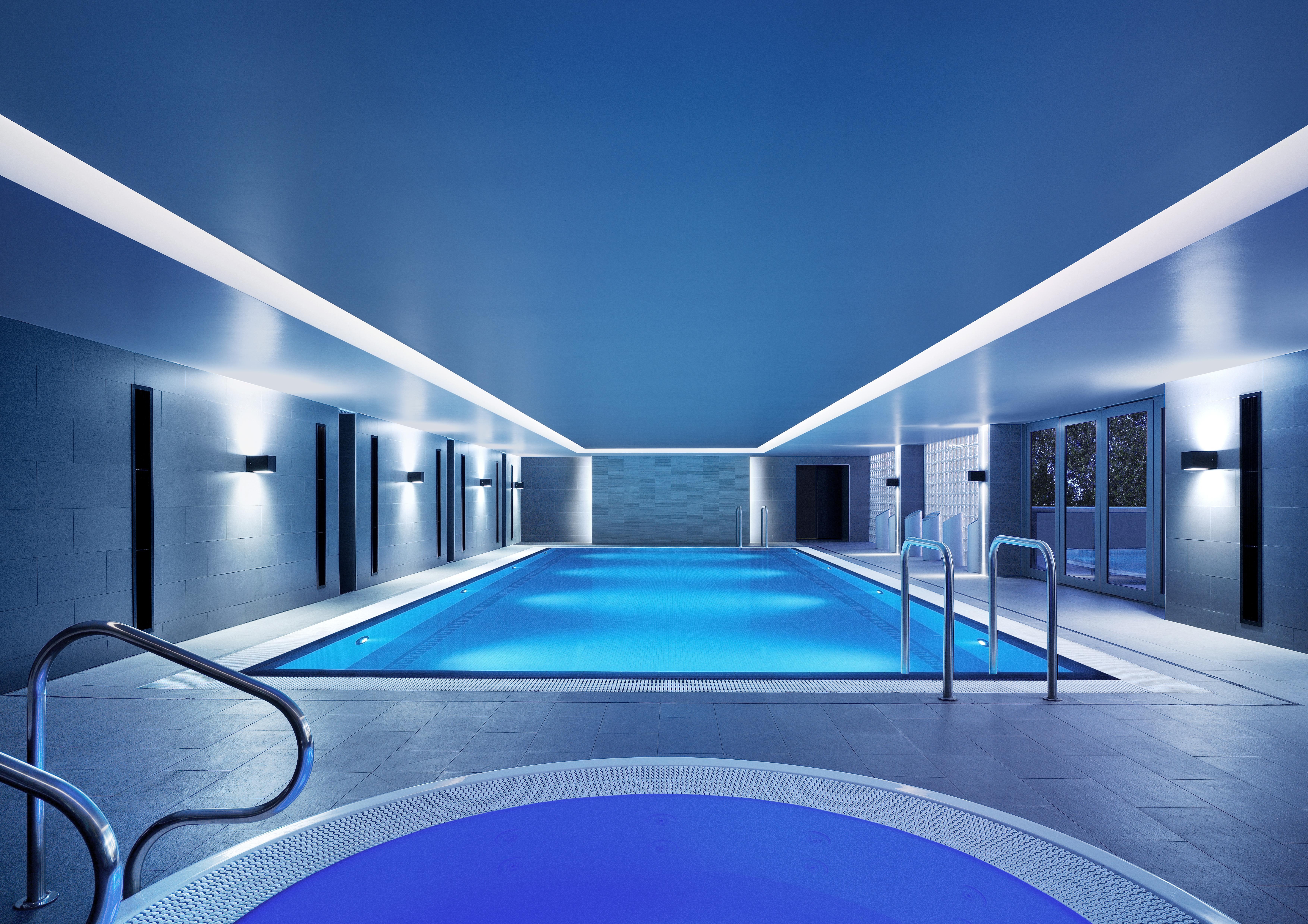 Shangri-La Σίδνεϊ Εξωτερικό φωτογραφία The swimming pool at the hotel