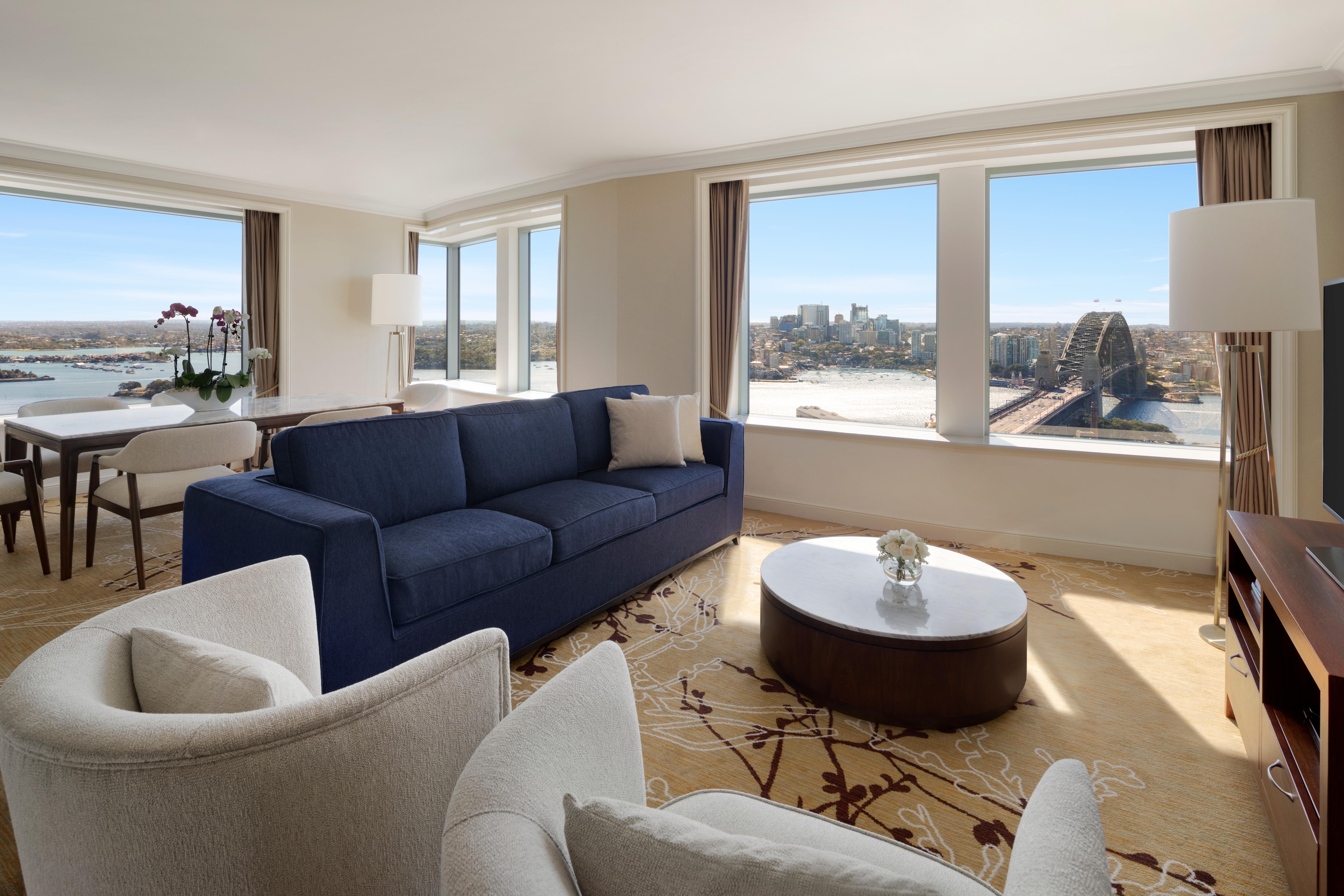 Shangri-La Σίδνεϊ Εξωτερικό φωτογραφία A view of the Sydney Harbour Bridge from a suite at the Sydney Opera House